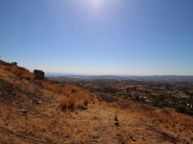 3 Bedrooms Villa in Mijas