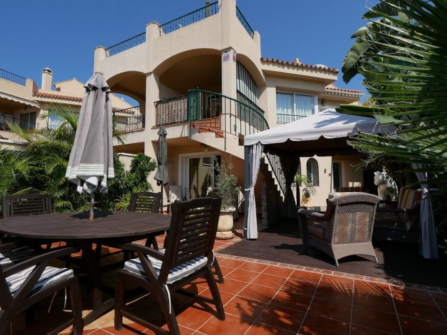 Villa, Riviera del Sol, R5083201