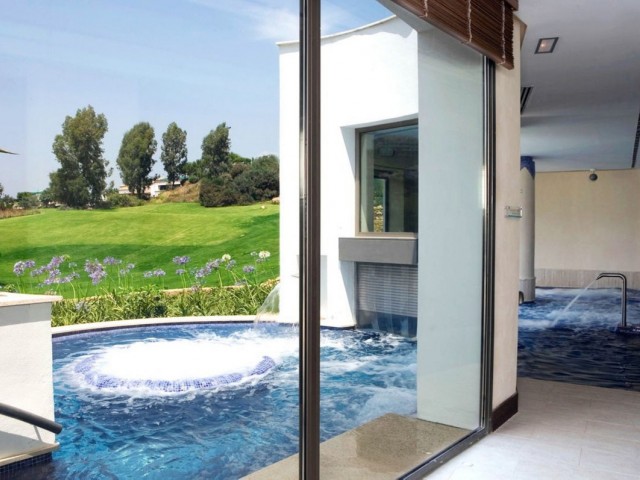3 Bedrooms Apartment in La Cala Golf