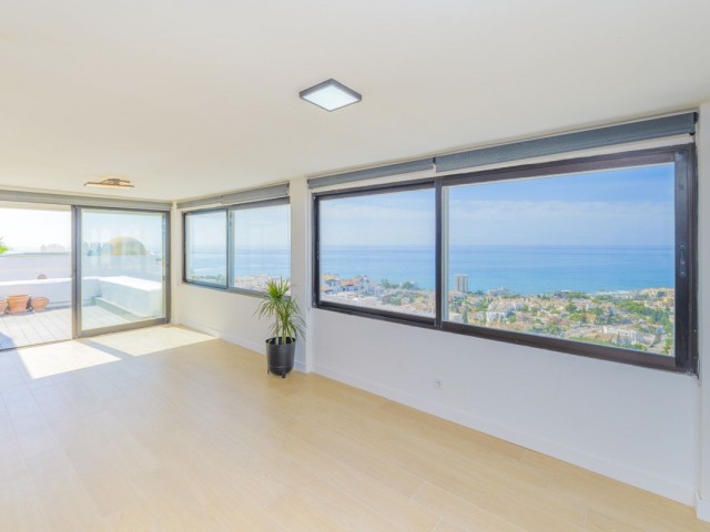 Penthouse avec 3 Chambres  à Riviera del Sol