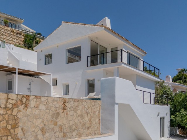 4 Bedrooms Villa in Torremuelle