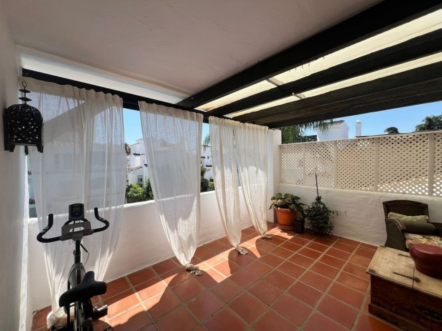 2 Bedrooms Apartment in Marbella