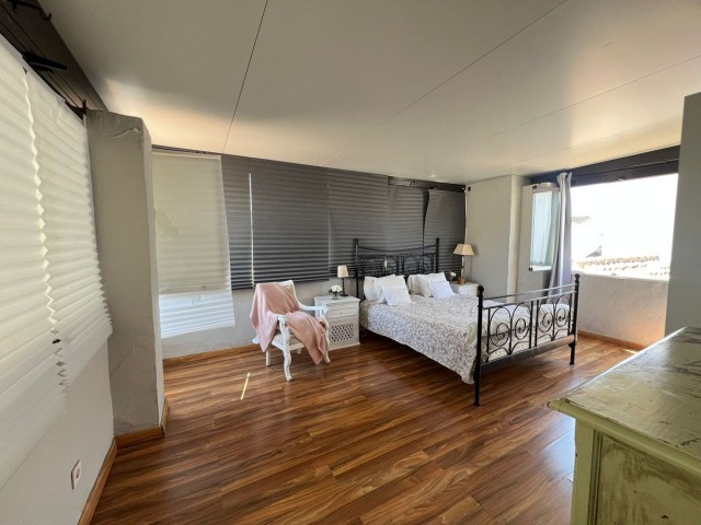 2 Bedrooms Apartment in Marbella