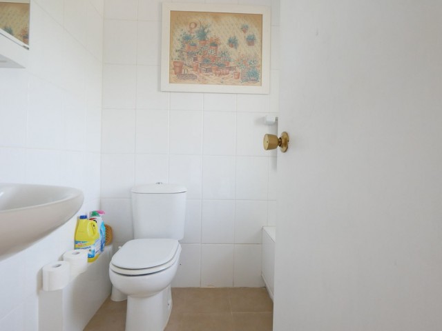 Apartamento con 2 Dormitorios  en Puerto de Cabopino