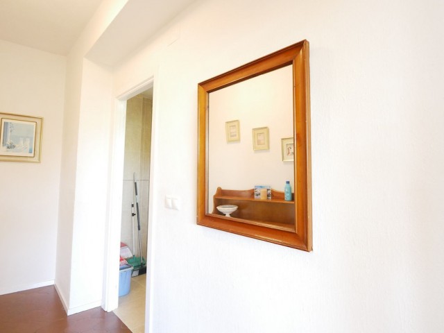 Apartamento con 2 Dormitorios  en Puerto de Cabopino