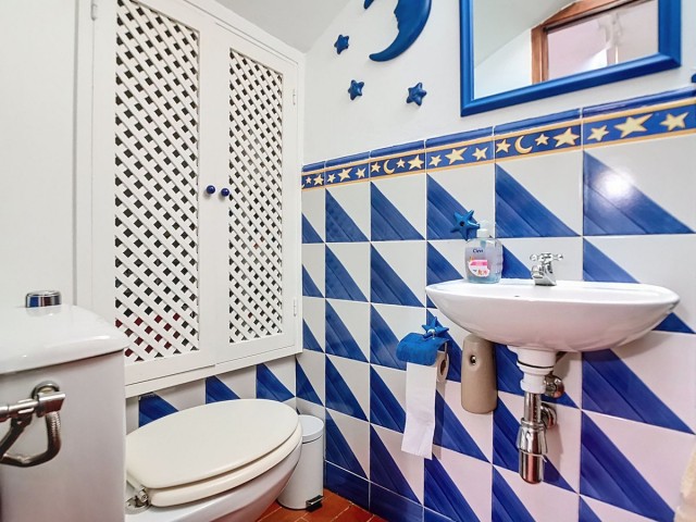 4 Bedrooms Villa in Arroyo de la Miel