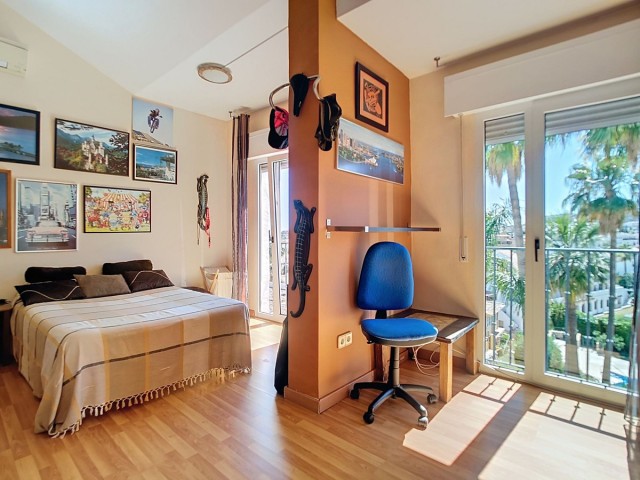 4 Bedrooms Villa in Arroyo de la Miel