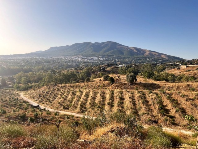 Terreno en Alhaurín el Grande