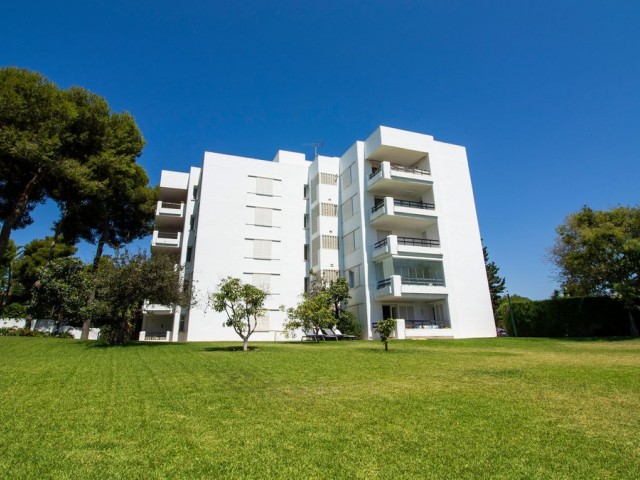 Apartment, Los Monteros, R5073091
