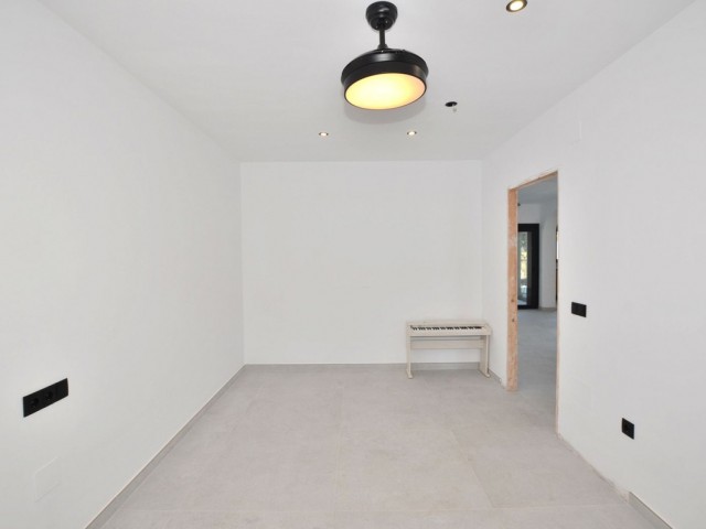 Villa avec 5 Chambres  à El Coto