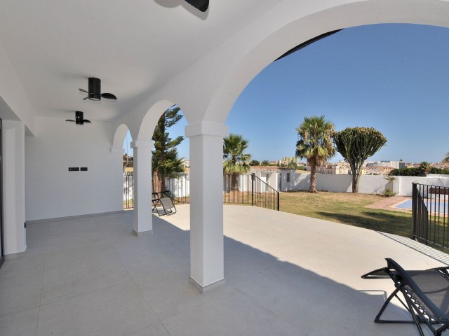 5 Schlafzimmer Villa in El Coto