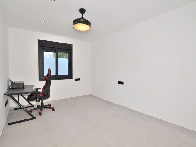 5 Bedrooms Villa in El Coto