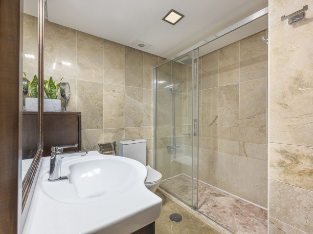 Apartamento con 2 Dormitorios  en The Golden Mile