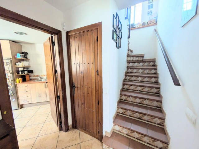 3 Slaapkamer Rijtjeshuis in El Pinillo