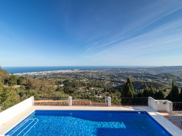 4 Sovrums Villa i Mijas