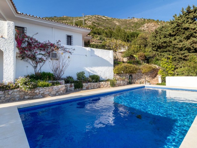 4 Sovrums Villa i Mijas