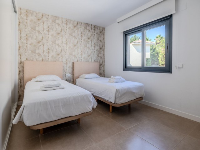 3 Slaapkamer Rijtjeshuis in Estepona
