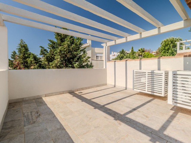 3 Slaapkamer Rijtjeshuis in Estepona