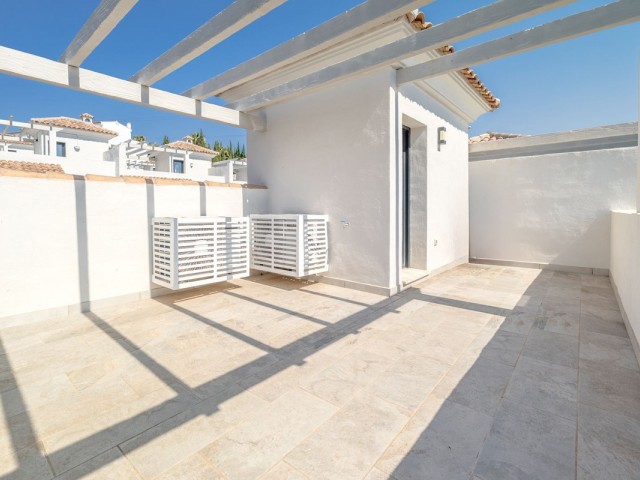 3 Slaapkamer Rijtjeshuis in Estepona
