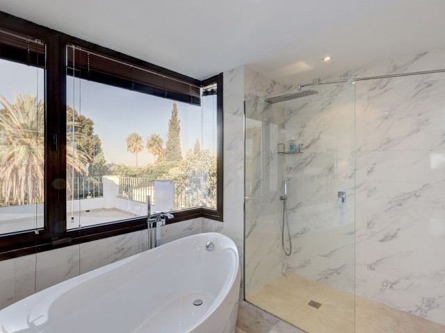 5 Bedrooms Villa in El Rosario
