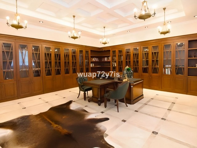 6 Sovrums Villa i Marbella