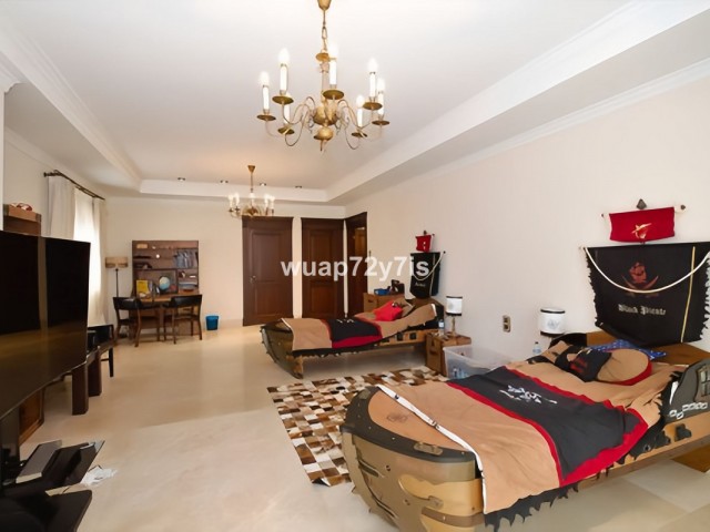 6 Sovrums Villa i Marbella