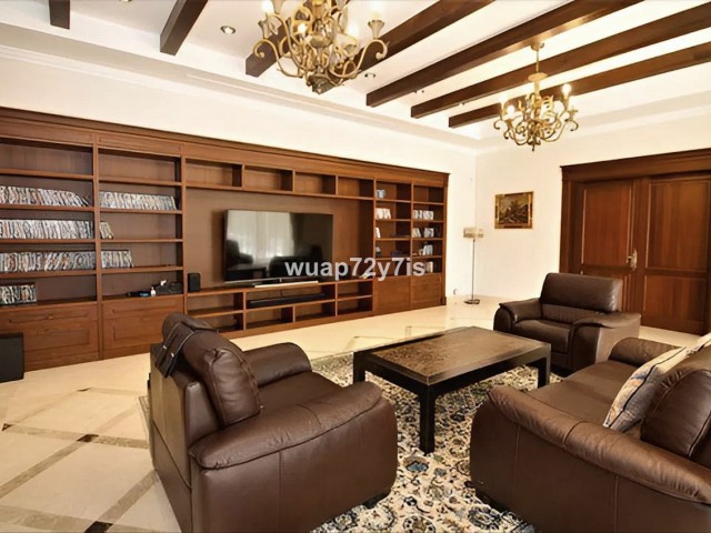 6 Sovrums Villa i Marbella