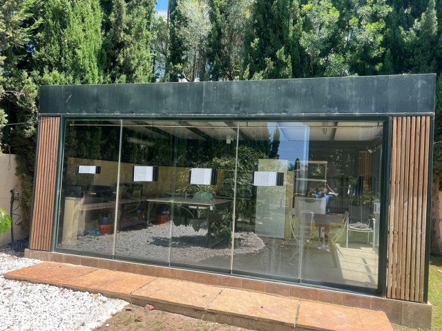 5 Bedrooms Villa in Selwo