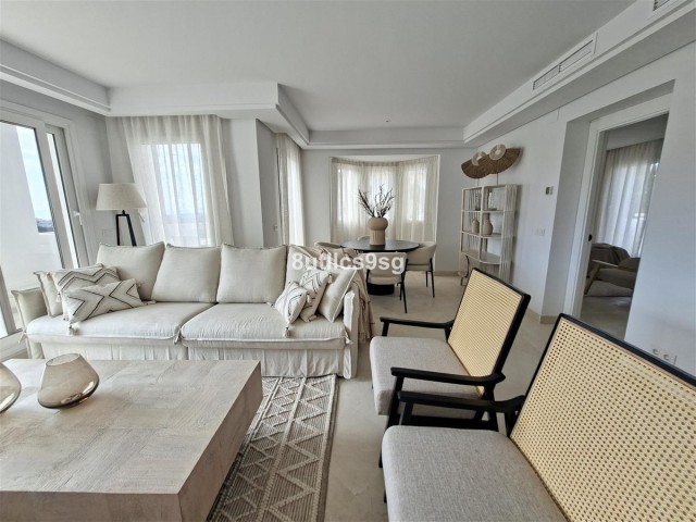 Apartamento, Aloha, R5104435