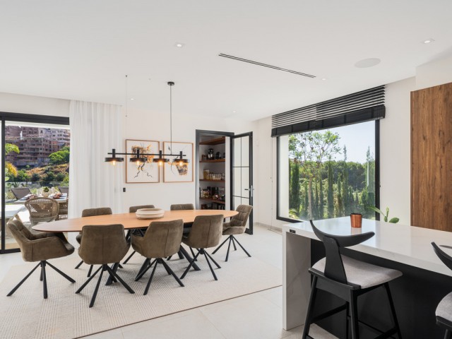 5 Schlafzimmer Villa in Elviria