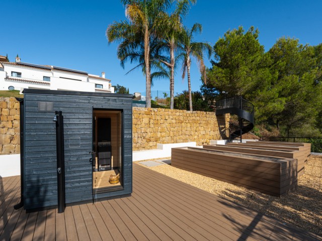 5 Schlafzimmer Villa in Elviria