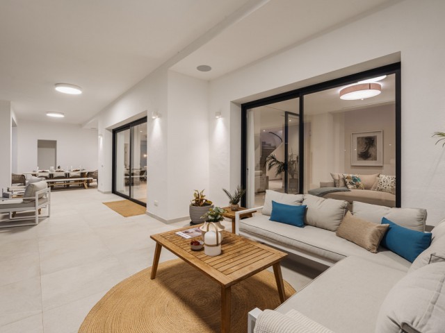 5 Schlafzimmer Villa in Elviria