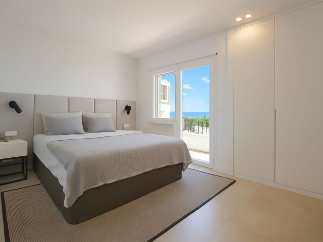 Apartamento con 3 Dormitorios  en Puerto de Cabopino