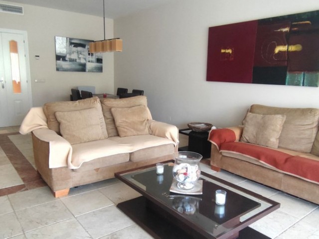 Apartamento con 2 Dormitorios  en Atalaya