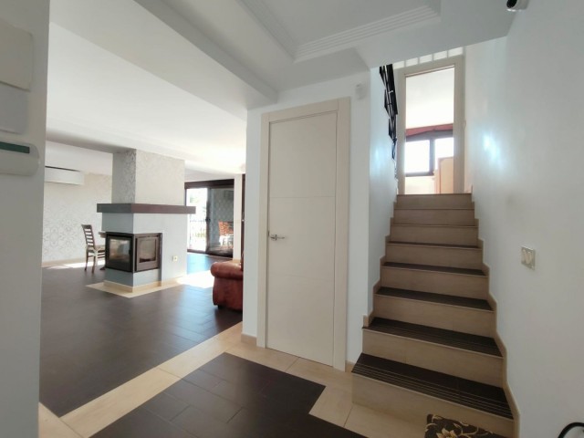 Lägenhet, Estepona, R5104891