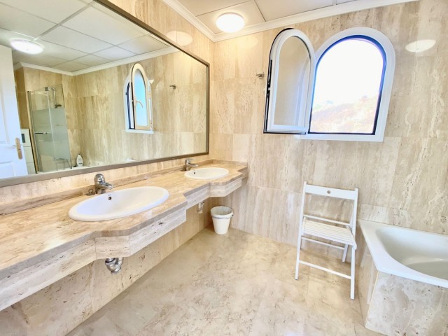 3 Slaapkamer Appartement in Elviria