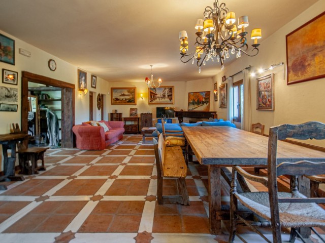 Villa con 4 Dormitorios  en Entrerrios