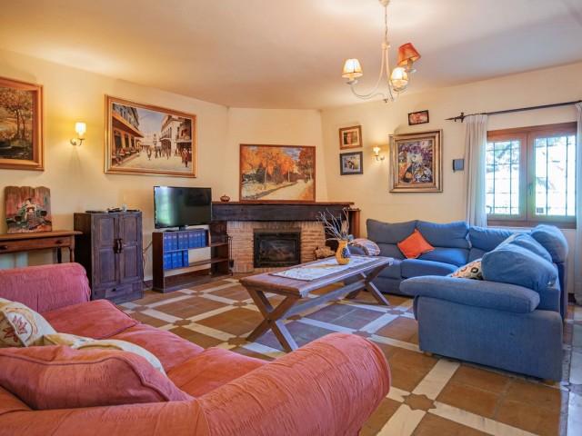 Villa con 4 Dormitorios  en Entrerrios