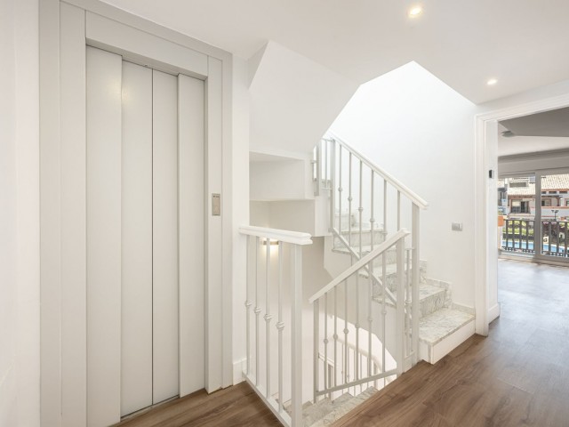 4 Bedrooms Townhouse in Marbella