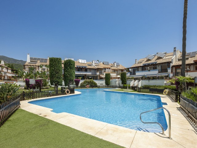 4 Soveroms Rekkehus i Marbella