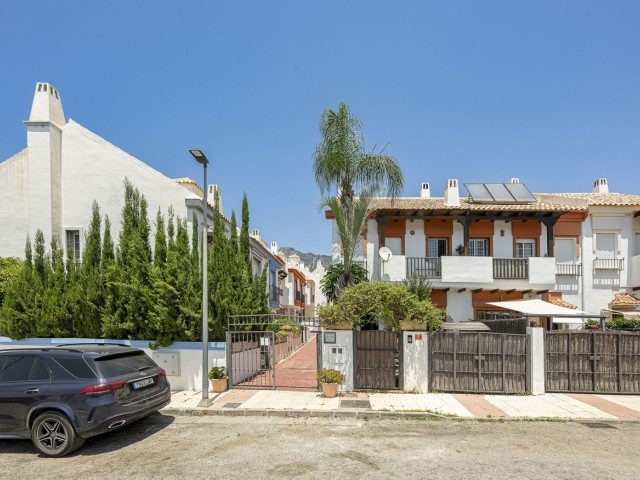 4 Soveroms Rekkehus i Marbella