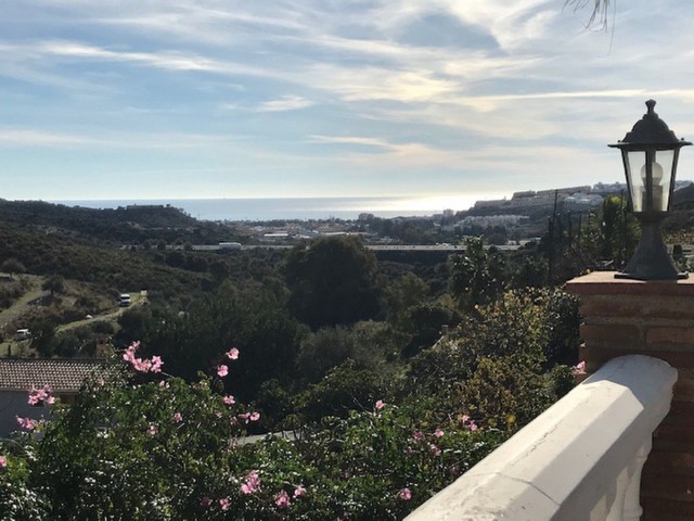 4 Bedrooms Villa in La Cala de Mijas