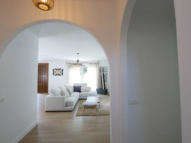 3 Bedrooms Villa in Cabopino