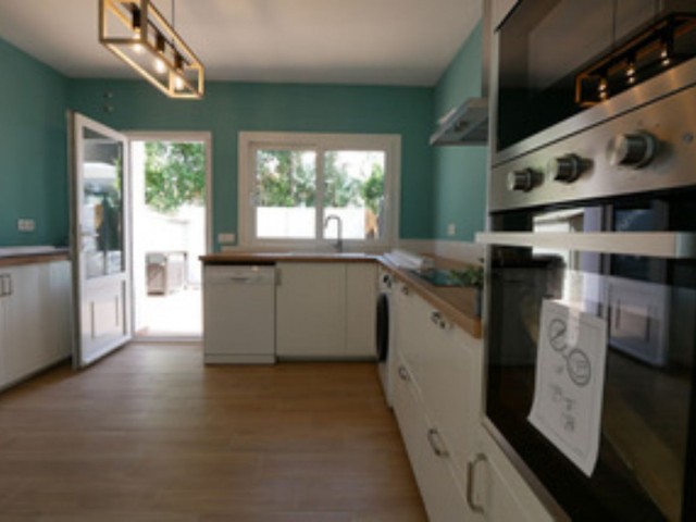 3 Schlafzimmer Villa in Cabopino