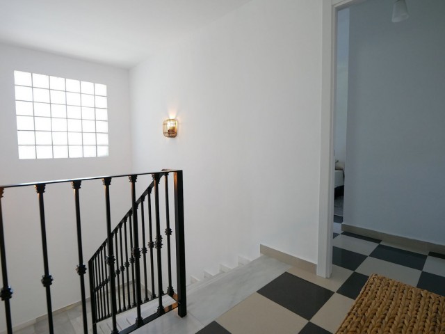 3 Schlafzimmer Villa in Cabopino
