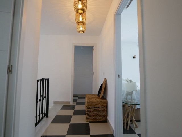 3 Schlafzimmer Villa in Cabopino