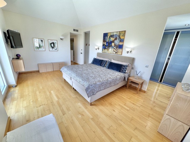 Villa avec 6 Chambres  à Mijas Golf