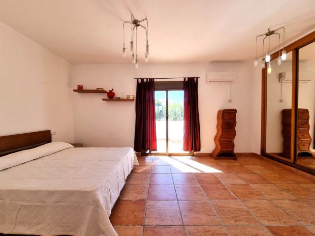 5 Bedrooms Villa in Mijas Golf