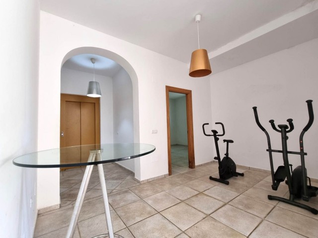 5 Bedrooms Villa in Mijas Golf
