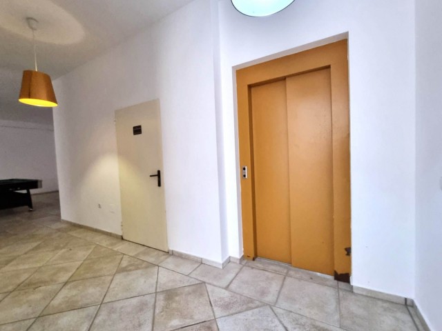 5 Bedrooms Villa in Mijas Golf